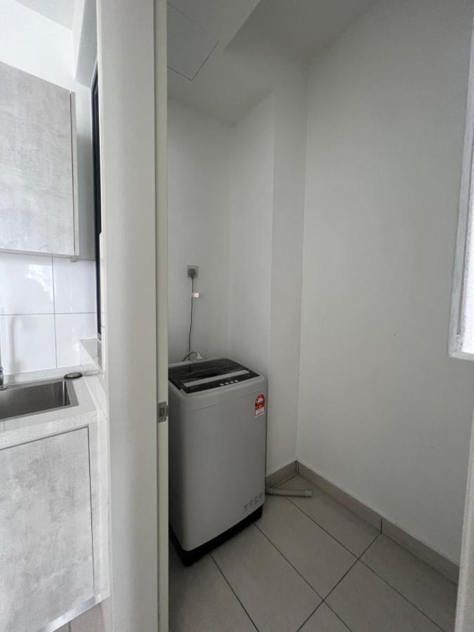 Mucihome Clio 3R2B, Putrajaya Condo Near To Ioi City Mall, Alamanda, Hospital Serdang, Wetland Studio Kru Dll- Non Smoking Home For Malaysian Only Exterior foto